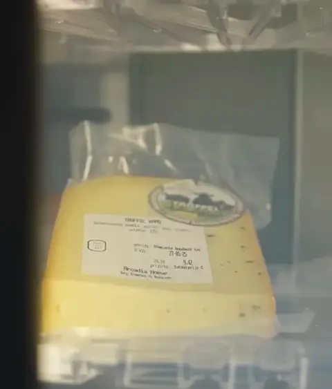 Beelden   Kaasautomaat02